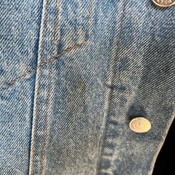 Vintage Too Cute Flintstone Denim Jean Jacket Size 2 Unisex - Picture 9 of 11